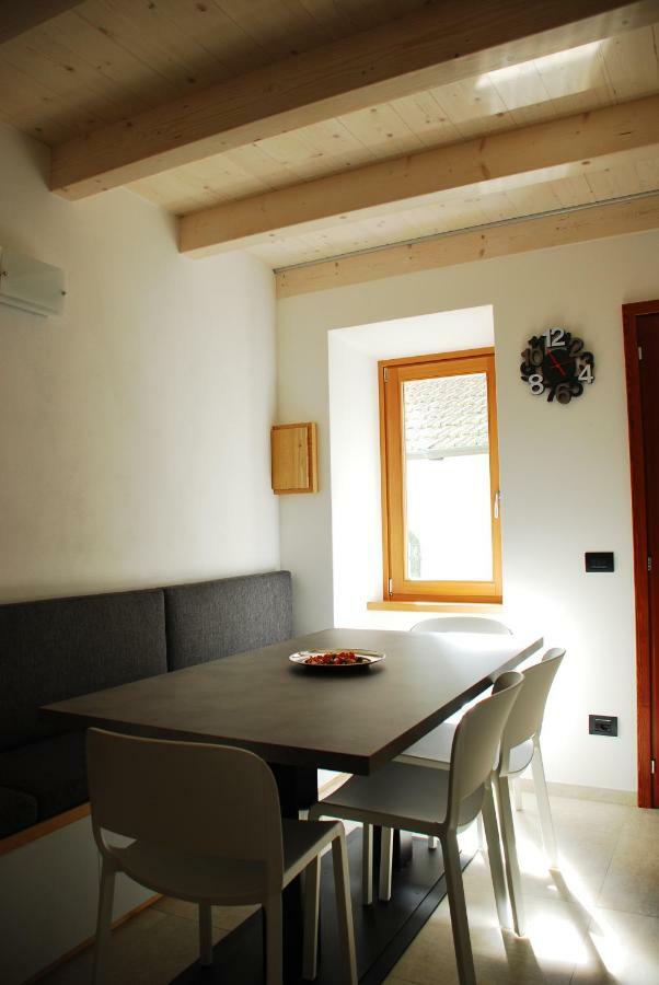 La Casa Del Borgo Vila Dervio Exterior foto