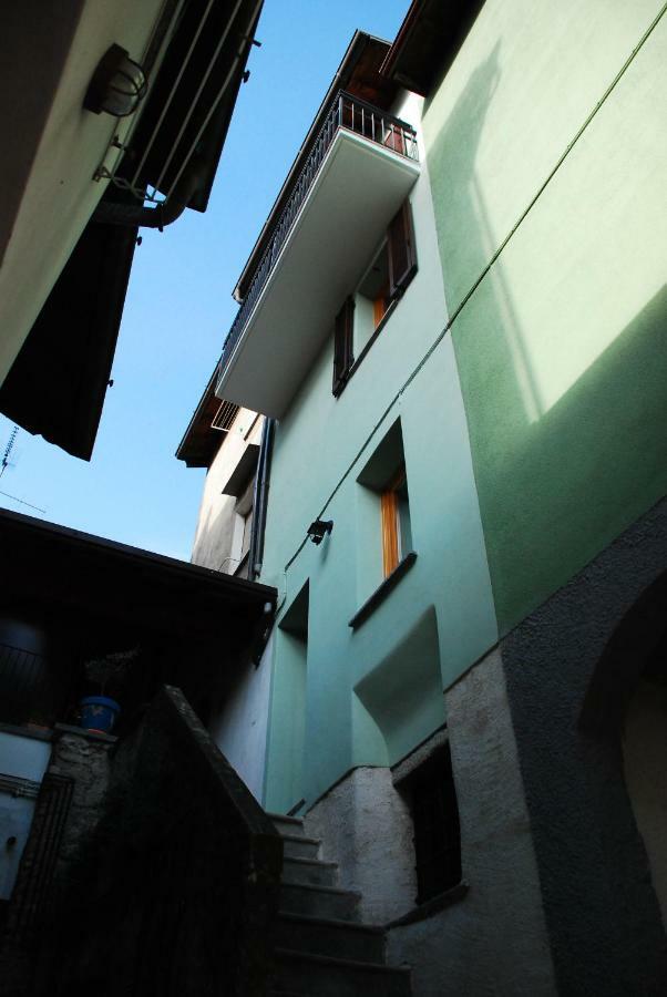 La Casa Del Borgo Vila Dervio Exterior foto